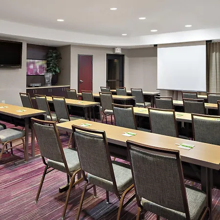 Courtyard By Marriott Flagstaff