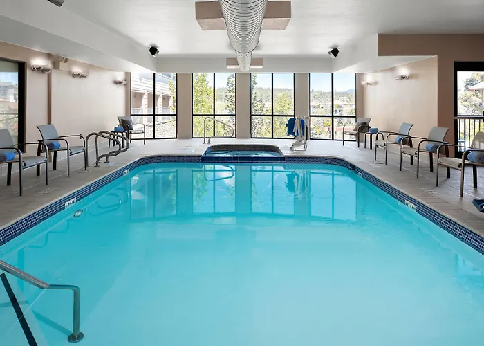 Hotel Courtyard By Marriott