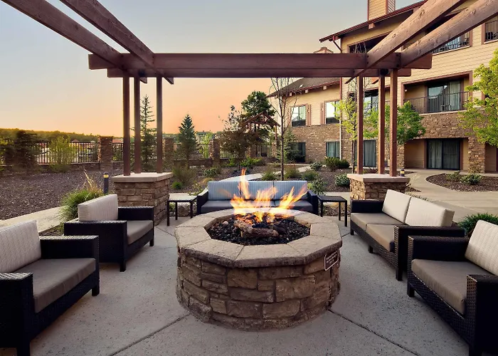 Courtyard By Marriott Flagstaff