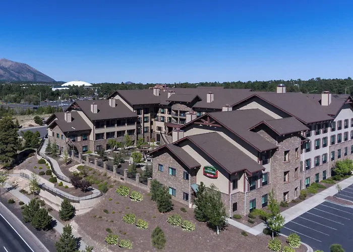 Hotel Courtyard By Marriott 3*