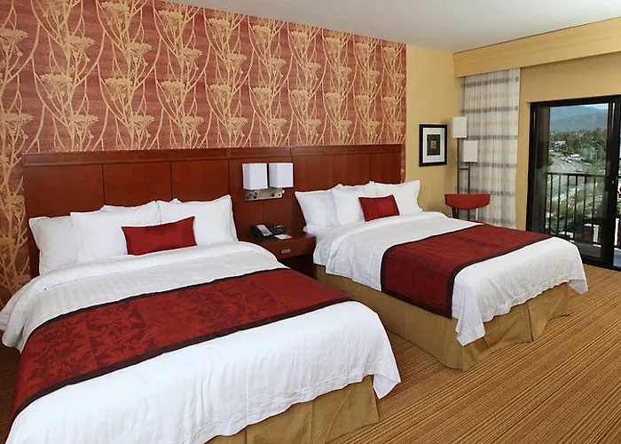 Courtyard By Marriott 3*