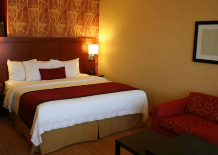 Courtyard By Marriott Flagstaff