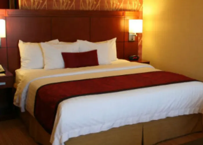 Courtyard By Marriott Flagstaff